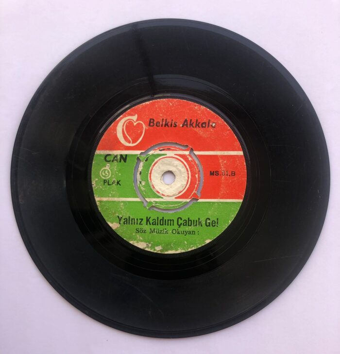 BELKIS AKKALE - Diyarbakır dolar boşalır şimdi - Yalnız kaldım çabuk gel