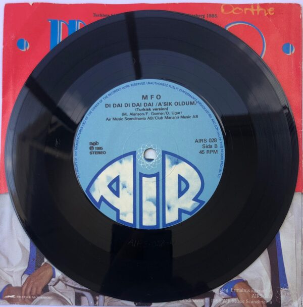 MFÖ – Di Dai Di Dai Dai (Aşık Oldum) 45lik - Görsel 3