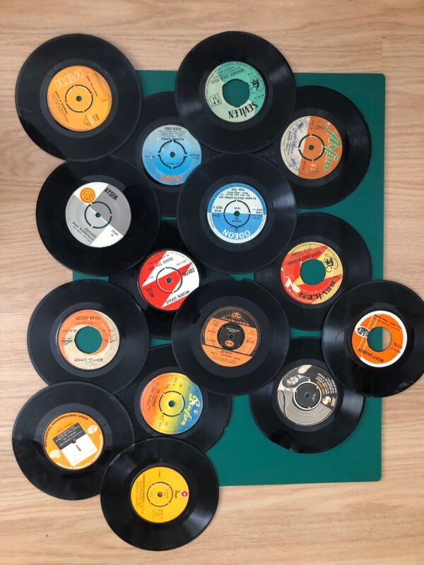 Toptan düşük kondisyon 45lik plak 35 Adet - Görsel 8