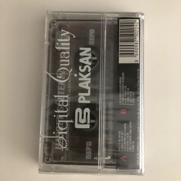 Hasret Gültekin Rüzgarın Kanatlarında Kaset