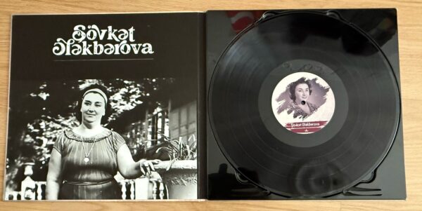 Şevket Elekberova Fuzuli Kantatası Plak - Görsel 3