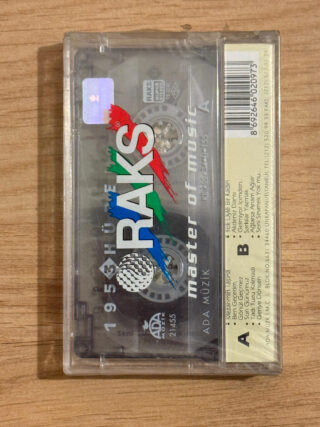 Yeni Basım Plaklar Yeni Basım Plaklar Devamı &nbsp; Dönem Baskı 33lük Plaklar Dönem Basım Plaklar Devamı &nbsp; 45'lik Plaklar  45 lik Plaklar Devamı &nbsp; Yabancı Plaklar Yabancı Plaklar Devamı &nbsp; Kasetler Kasetler Devamı &nbsp; CD Dvd Md LazerDisk &nbsp; &nbsp; Cd Dvd Md LazerDisk Devamı &nbsp; Sahip olduğunuz plakları ister evinizden, isterseniz kargo ile göndermeli, değerinde nakit ödeme ile satın alıyoruz. 0 542 636 04 01 Bize ulaşmanız yeterlidir. Plak Satın Al – Dönem Plak &nbsp; PLAK SATMAK İSTİYORUM Plaklarınızı adresinizden nakit ödeme yaparak alıyoruz. Sahip olduğunuz, miras kalan plaklarınız mı var ? Tartarak kilo ile alırım diyen sokak eskicileri size düşük fiyat mı verdi ? Bize plaklarınızın resmini atarak daha iyi fiyata satabilirsiniz. PLAK ALAN YERLER Sosyal medya sitelerinde ve piyasada plak alan şahıslar ile karşılaşmış ve değerine göre değil kilo ile alım yaptıklarını görmüşsünüzdür. Verdikleri fiyat sizi memnun etmedi ise birde bizim fiyatımızı duymak ister misiniz ? Yabancı, Türkçe ve yerli 45’lik, Yabancı, Türkçe ve yerli 33’lük, Long Play (LP) Yabancı, Türkçe ve yerli taş plak, Plak Satın Al, eski plak, nadir plak alan yerler…. Bu aralamaları Google da yapmaktan sıkılmadınız mı ? DonemPlak.com olarak plaklarınıza hak ettikleri değeri vererek değerlendirmenize yardımcı olmak ve almak istiyoruz.. PLAKLARIMI NASIL SATABİLİRİM ? Yapmanız gereken plaklarınızın ve varsa kaplarının önlü arkalı net resimlerini çekerek 7/24 05426360401 nolu telefona whatsapp tan göndermeniz yeterlidir. En kısa sürede size dönüş yapacağız.. Dönem Plak, 33lük Plak, 45lik Plak, Kaset, Nadir Dönem Basım Plaklar, 2. el plak, 2. el plak fiyatları, Plak Çalar Fiyatları, Plak Makinesi, Plak Fiyatları, plak çalar (pikap), Ucuz Plak, aramalarınız ile sitemize ulaştınız. Tam Yerindesiniz.. Dönem Baskı Plak Satın alabilirsiniz. Plak Satın Al - Dönem Plak Plak Doldurma Baskı Nasıl Yaptırabilirim ? 4  KOLAY ADIMDA SİZE ÖZEL PLAĞINIZI OLUŞTURUN:      1. Plağınızda hangi müziğin olmasını istediğinize karar verin ve bize gönderin.       ( 33lük Plaklar için 18+18 dk Toplam 36 dk makul süredir. )          Tüm yaygın müzik dosyalarını (wav, mp3, flac, wma, aif, m4a…) ve youtube, spotify linkleri kabul ediyoruz,           Parçalarınızın plakta belirli bir sırada olmasını istiyorsanız, dosyalarınızı yeniden adlandırın veya bize bir liste yapınız. (A1, A2… B1, B2…).      2. Kapak ön/arka ve plak orta etiketleri ( 9cm cap ),  A ve B Tarafı için fotoğraflarınızı gönderin (toplam 4 fotoğraf, 33*33 cm boyutlarında yüksek kalite)         resimlerinizi yeniden adlandırın . (Ön kapak, Arka Kapak, A Etiket, B Etiket).Kapaklar karton ve selefon kaplıdır.       3. İsterseniz renkli plak veya Picture Disk  yaptırabilirsiniz. Yukarıdaki fiyat siyah renk standart plak icin gecerlidir.      4. Sitemizden üzerinden ödemeyi yapın.          Daha sonra içinizin rahat etmesi için ortalama 15 gün icinde  yazdırır, basar, gönderir ve size bir kargo takip bağlantısı veririz.           Bizimle çalışırken hayallerinizi zorlayabilirsiniz. Siz hayalinizi söyleyin sizin için gerçekleştirelim.    💿NEDEN BİZİ SEÇMELİSİNİZ?      1. Endüstri Standardı Perakende Kalitesi      2. Minimum Miktar Gerekmez.      3. Gizliliğe önem veririz. Siparişinizin içeriği ve isminiz 3. şahıslara bilgi veya referans olarak sunulmaz.  Plaklar yurtdısında  yaptırılmakta, fiyatlara gümrük ve kargo bedelleri dahil,  Ortalama teslim süresi 30-45 gün arasındadır. İsterseniz (100 Euro ) Ücreti karşılığında ( 5-15 gün teslimli) Hızlı Kargo Kullanabilirsiniz. 